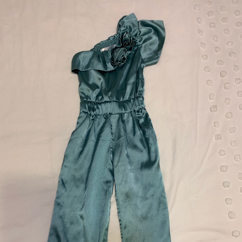 Pantsuit and Shrug - Picture 2 of 3